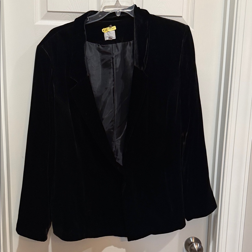 Halogen Black Velvet Blazer